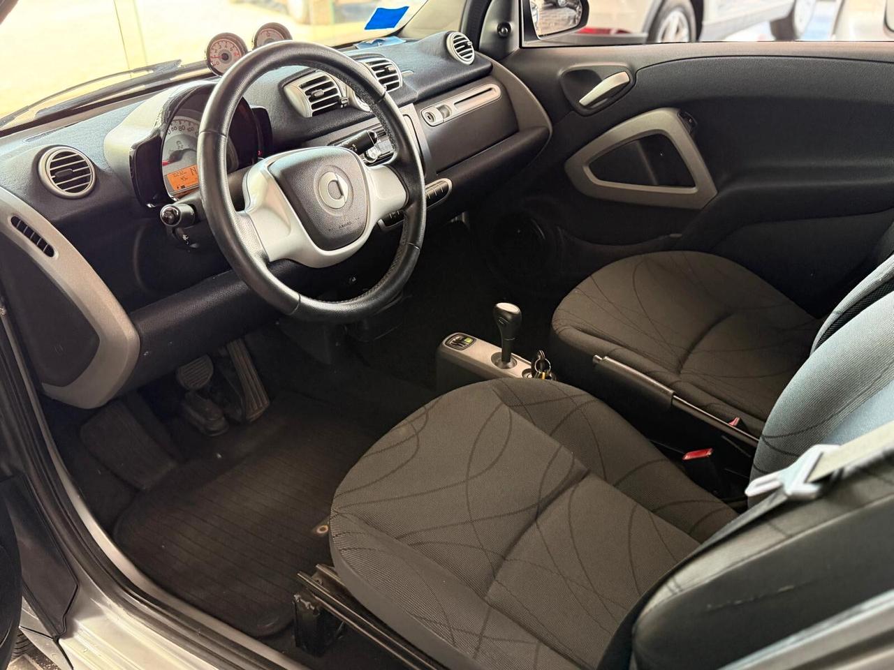 Smart ForTwo 1000 52 kW MHD coupé passion