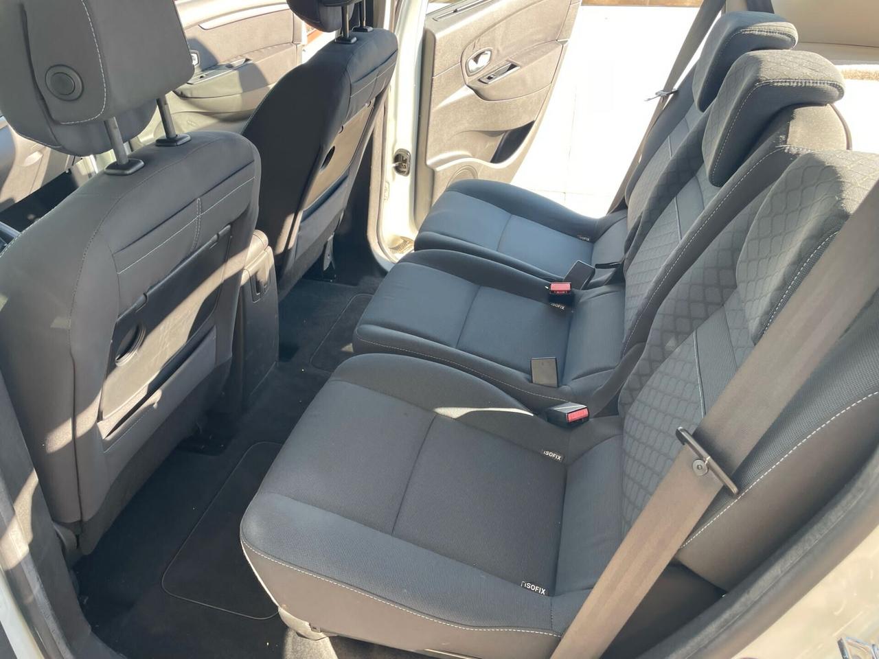 Renault Scénic 1.5 dCi 110CV Dynamique
