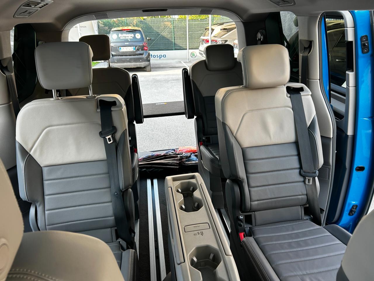 Volkswagen Multivan 2.0 TDI 150CV DSG Style 2023