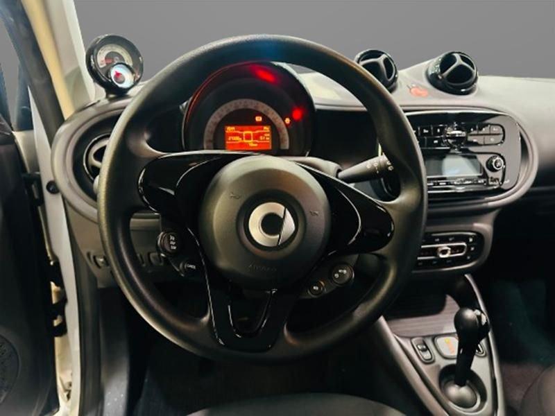 smart fortwo fortwo EQ Pure