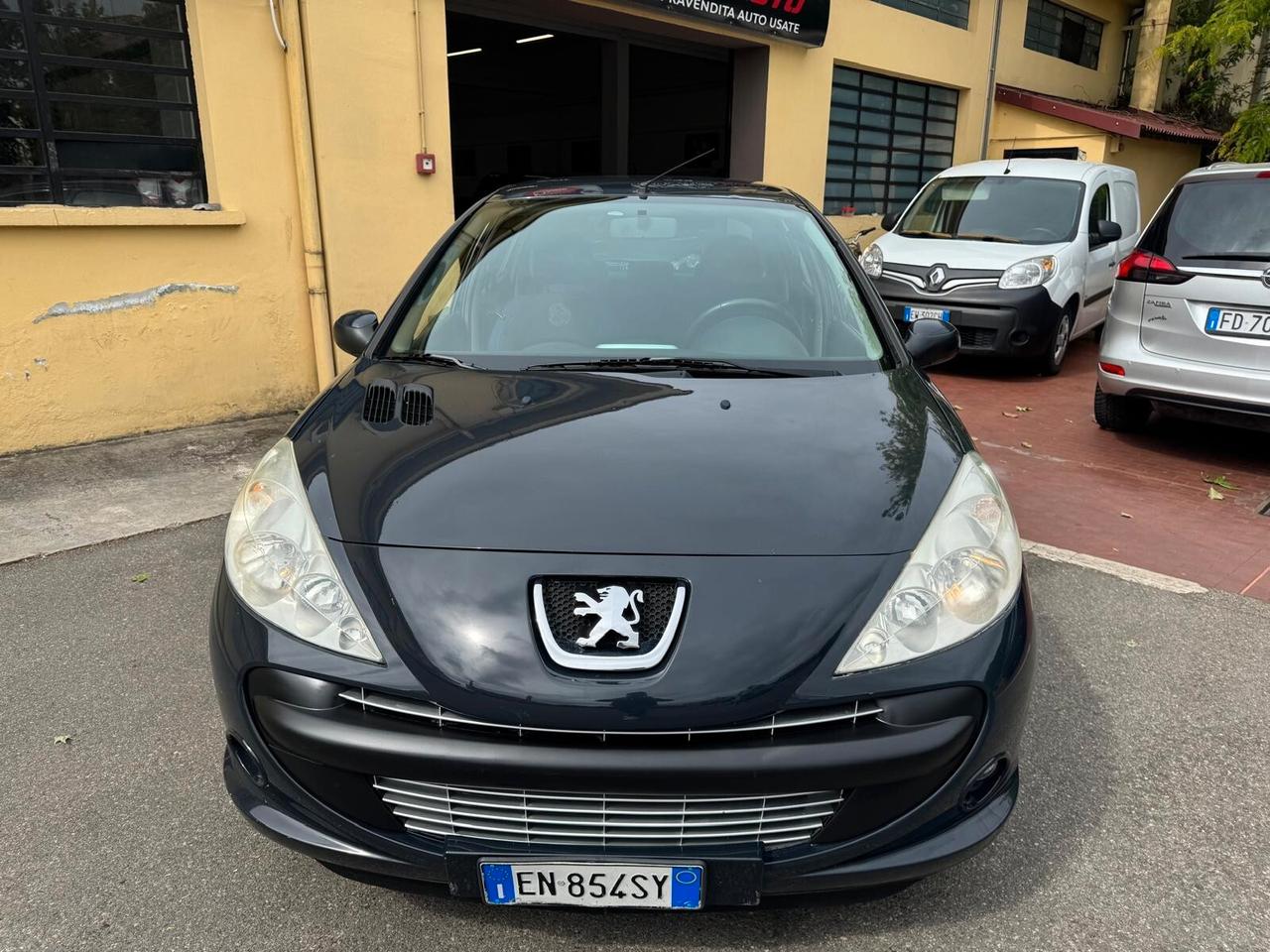 Peugeot 206 2012 1.1 BENZ/GPL 60CV 5p.