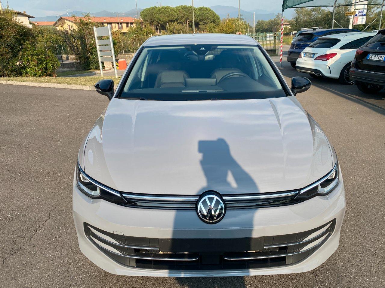Volkswagen Golf 1.5 TSI 116 CV LIFE GOAL, WINTER PACK, FARI LED, CARPLAY, LUCI AMBIENTE