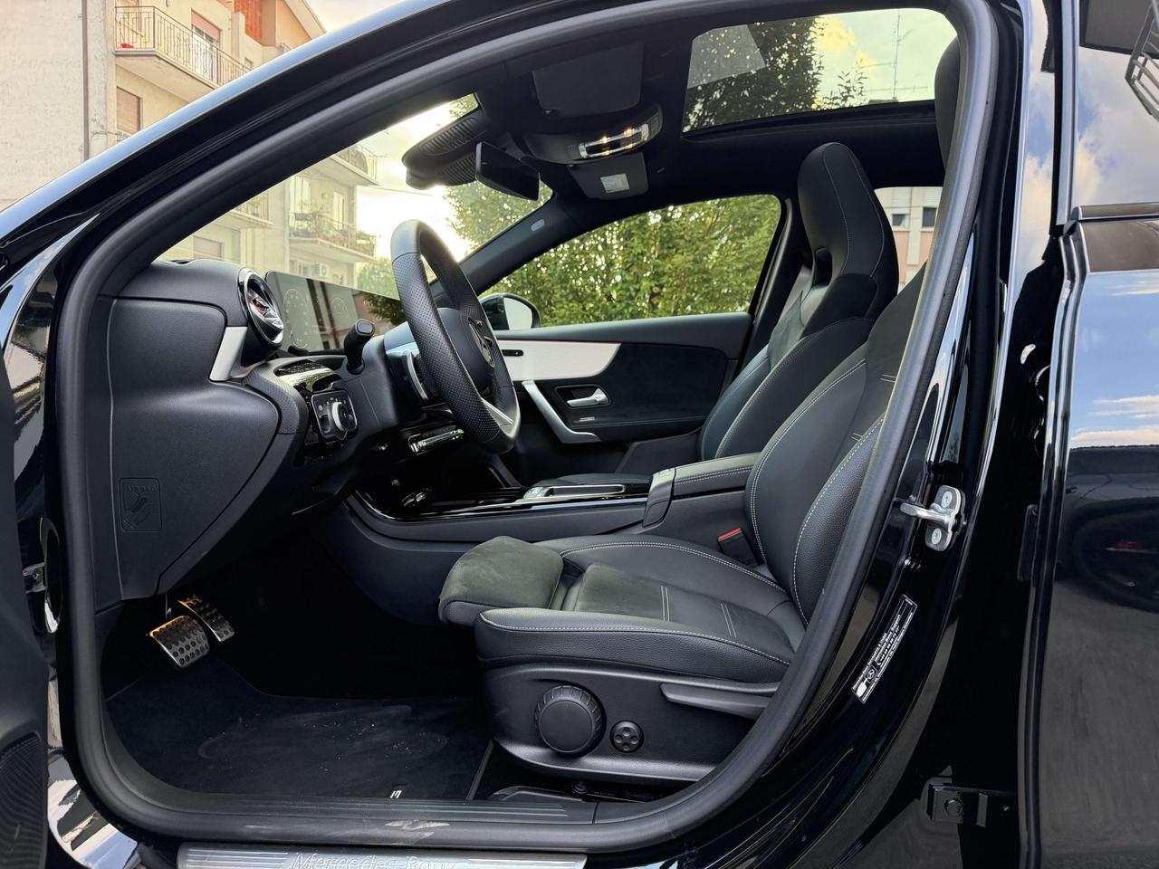 Mercedes-Benz A 200 A 200 AMG Line Advanced Plus