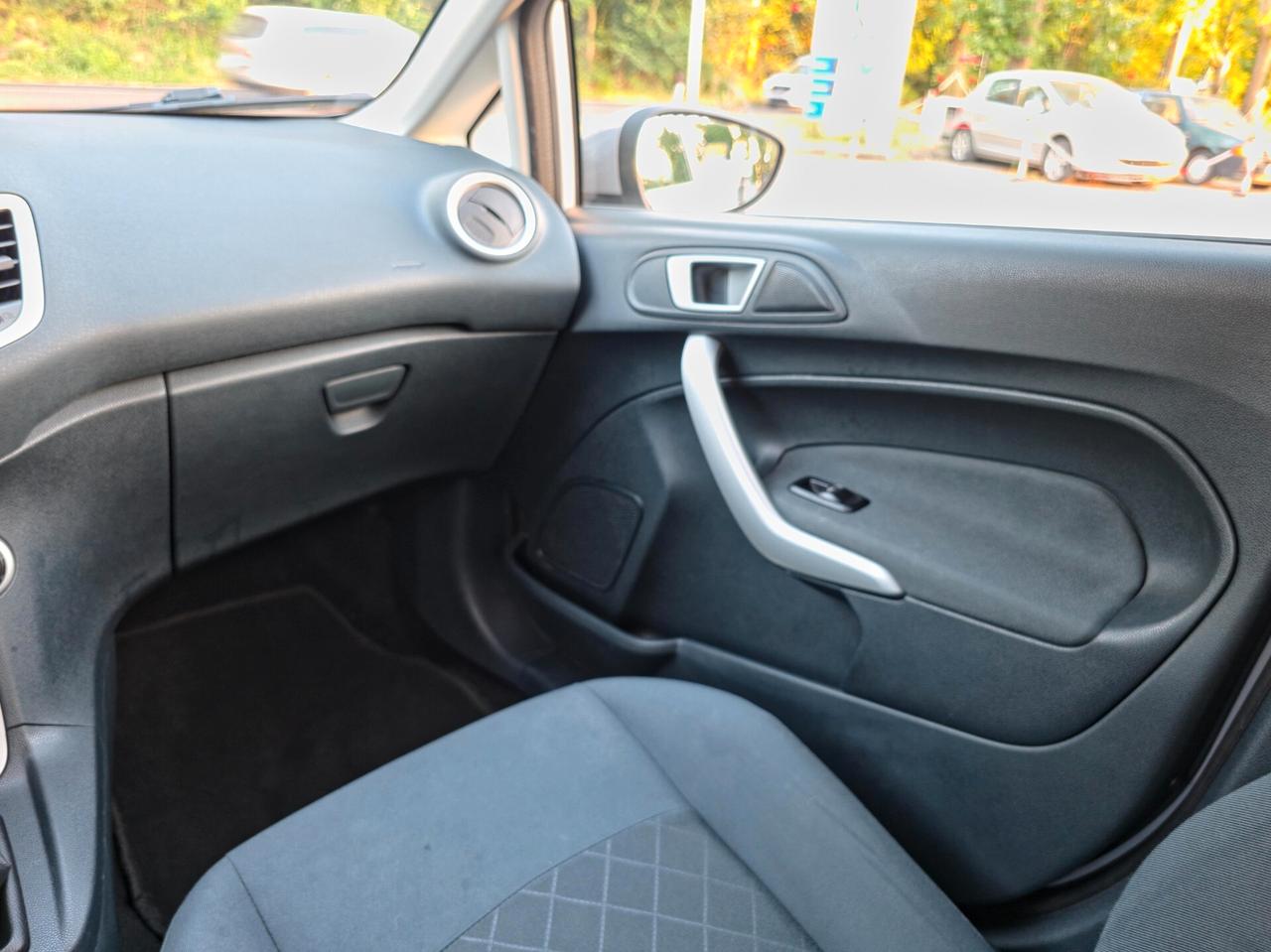 Fiesta 1.4 TDCi 70CV 5 porte Titanium E5 Manuale NEO 2012