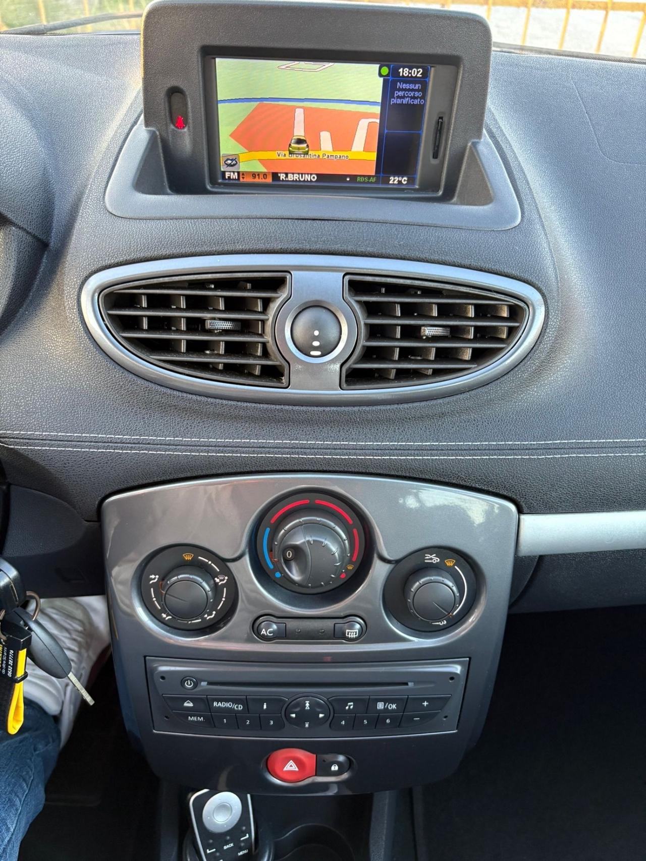 Renault Clio 1.2 16V 5 porte Dynamique