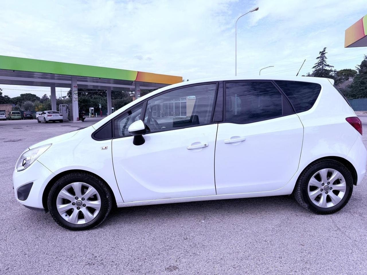 Opel Meriva 1.4 100CV Elective Ok neopatentati