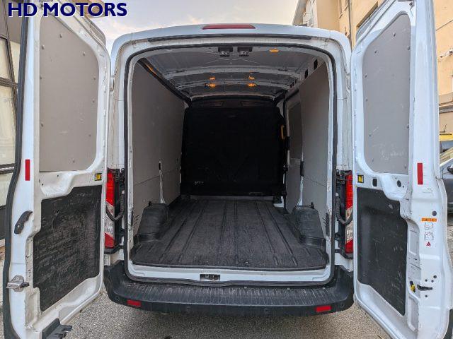 FORD TRANSIT 350 2.0TDCi RWD MHEV 170 PM TM TREND