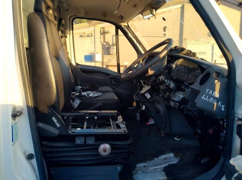 IVECO DAILY 70 C15 A TELAIO