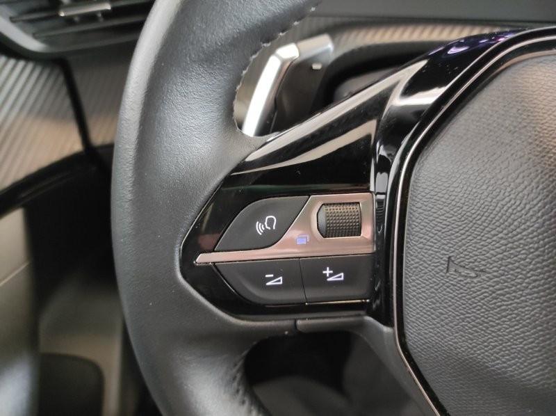 PEUGEOT 2008 2ª serie - 2008 PureTech 130 S&S EAT8 Allure