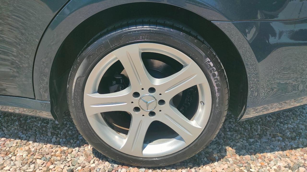Mercedes CLS Berlina CLS 320 cdi V6 Chrome auto 144.000KM