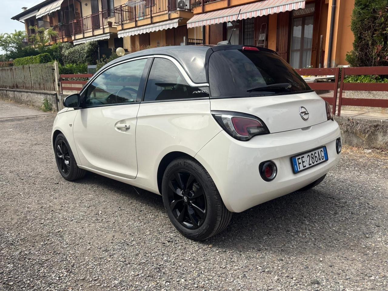 Opel Adam 1.4 87 CV GPL Tech Air