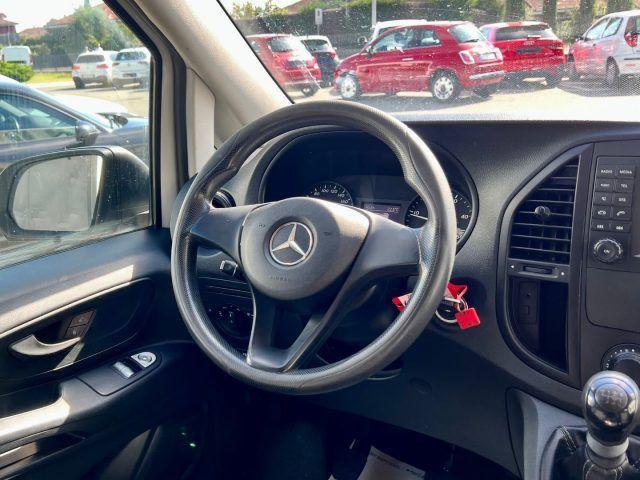 MERCEDES-BENZ Vito 1.6 CDI 88 CV PC Mixto Compact 5 POSTI
