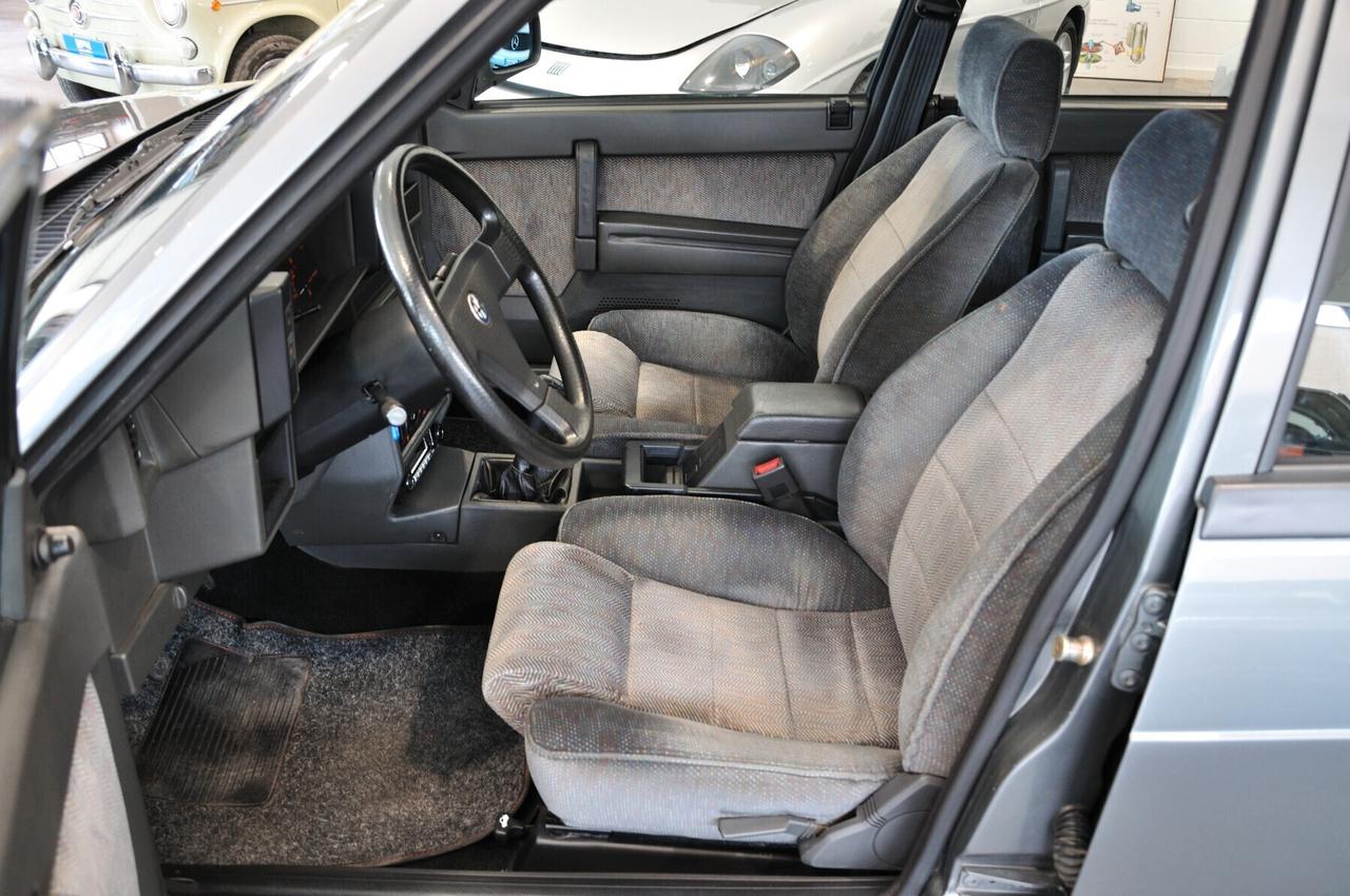 Alfa Romeo 75 2.0i Twin Spark CRS RIAR targa MI