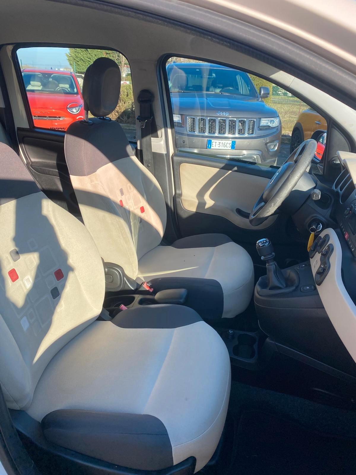 Fiat Panda 0.9 TwinAir Turbo Natural Power Lounge