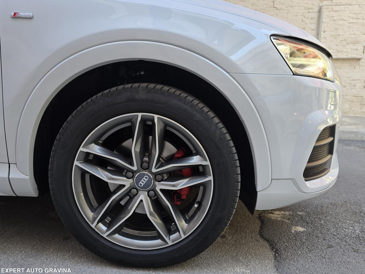AUDI Q3 2.0cc 150cv FULL TETTO