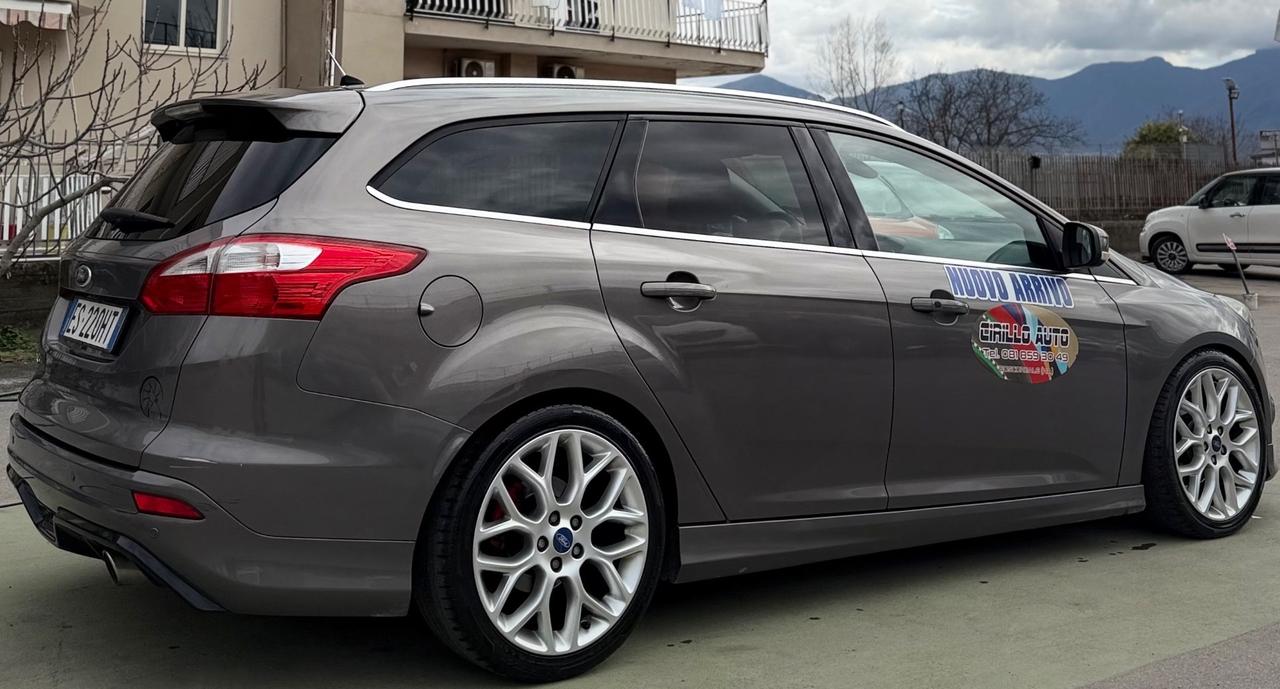Ford Focus 2.0 Diesel SW Automatica 163 Cv