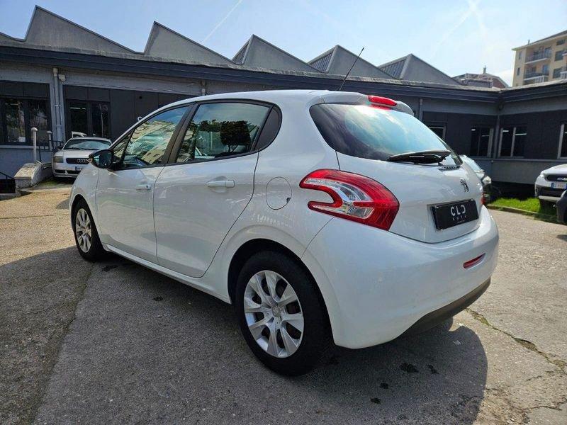 Peugeot 208 1.4 8V HDi 68CV 5p.