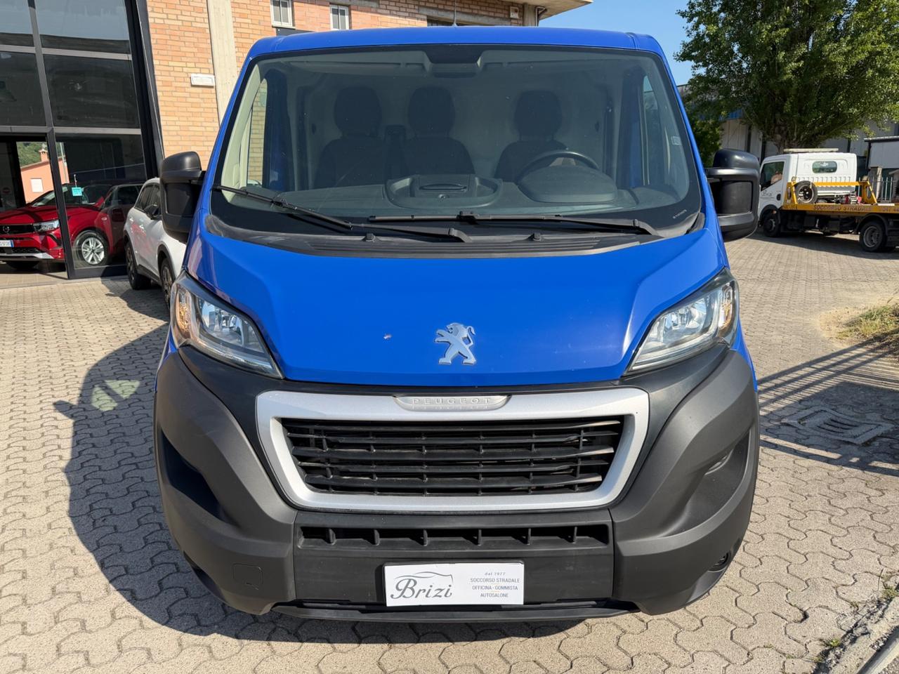 Peugeot Boxer 330 BlueHDi 140 S&S PC-TN