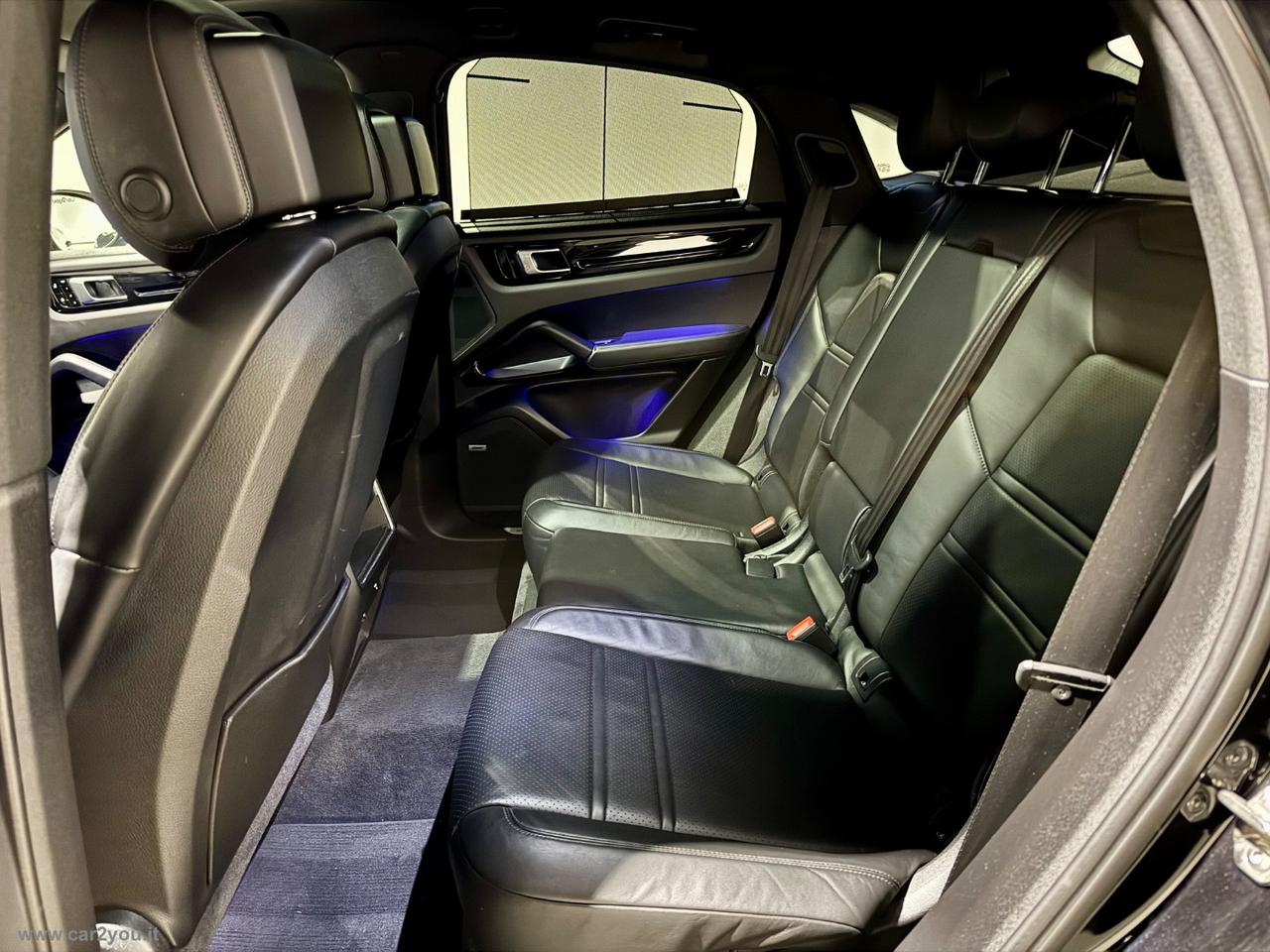 PORSCHE Cayenne Coupé 3.0 V6 E-Hybrid