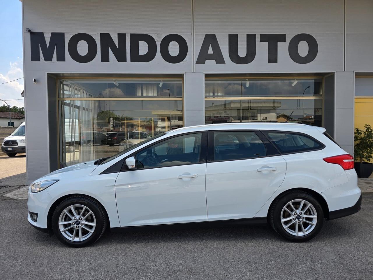 Ford Focus 1.5 TDCi 120 CV SW Titanium AUTOCARRO 4 POSTI