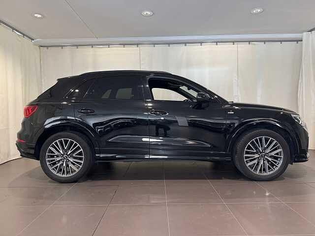 Audi Q3 35 TDI S tronic S line edition