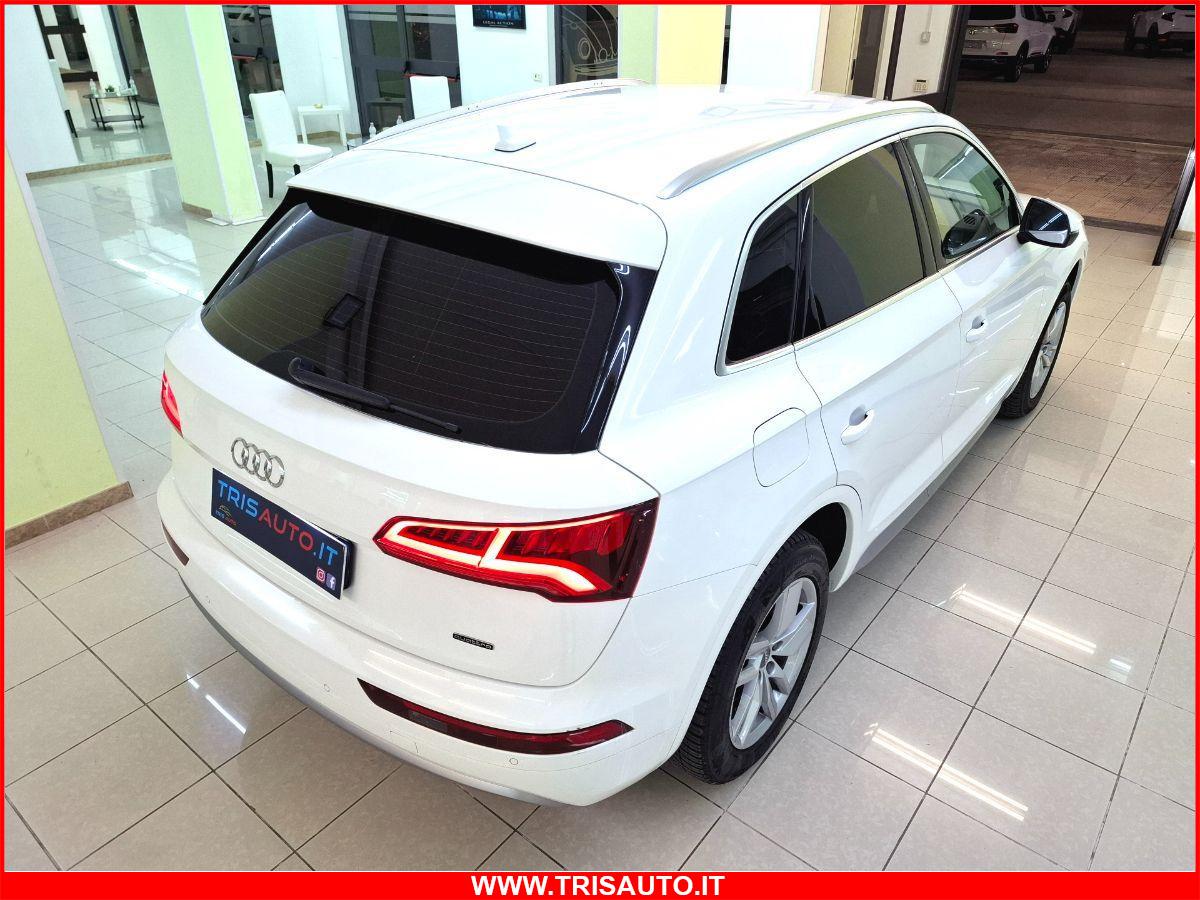 AUDI Q5 35 2.0 Tdi S-tronic Quattro Business Sport (NAVI)