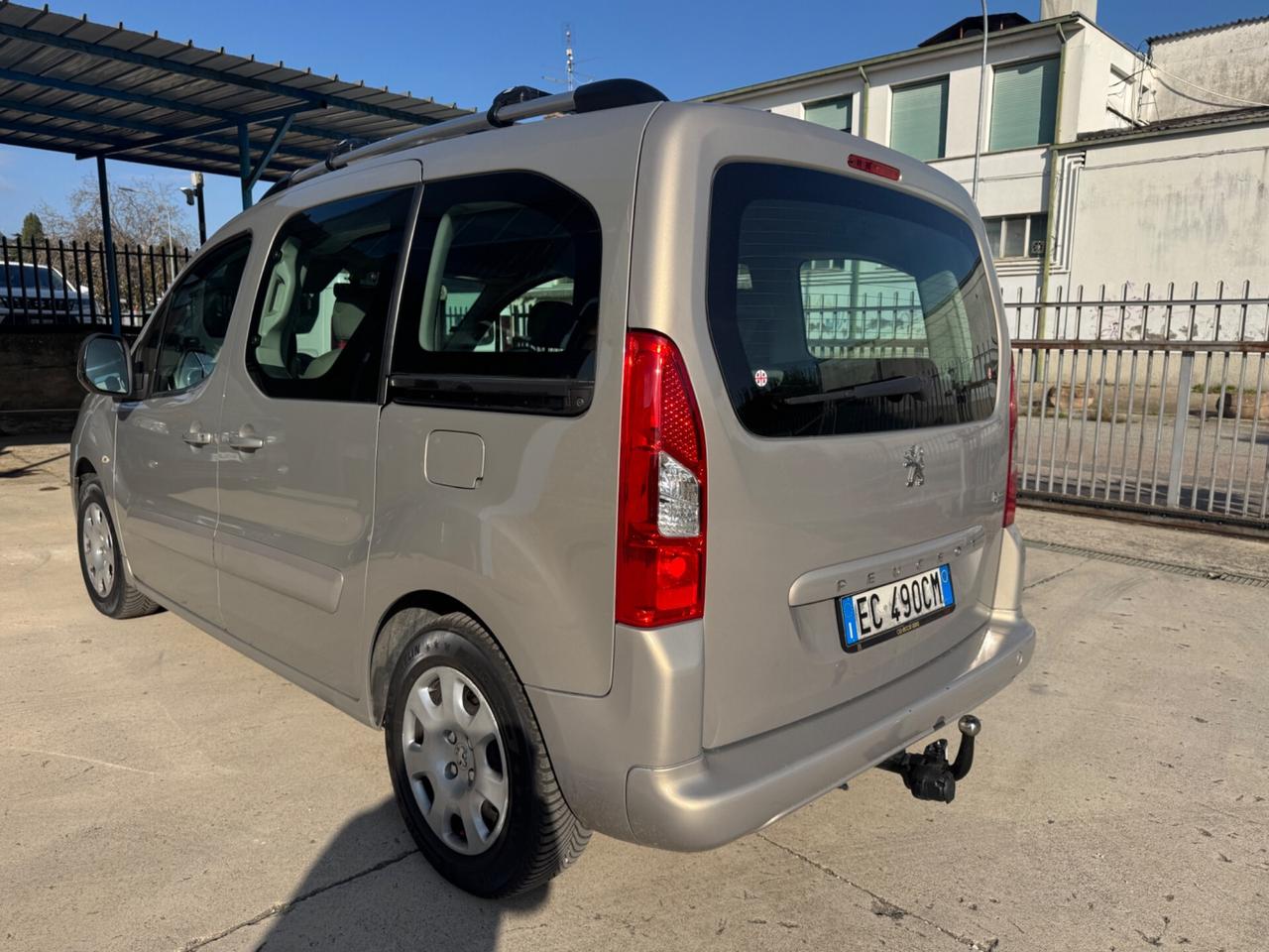 Peugeot Partner Tepee Mix 1.6 HDi 90CV Comfort