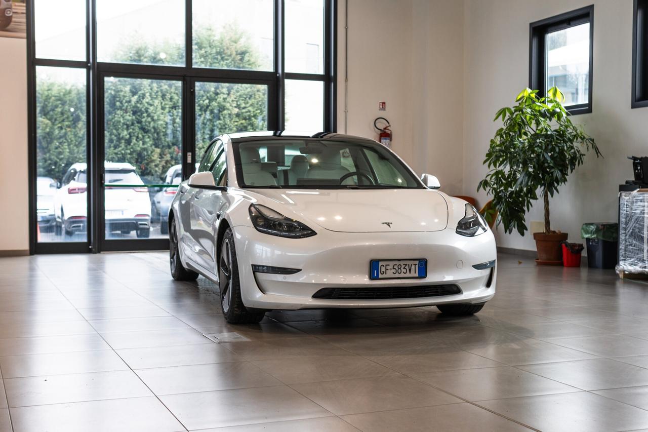 Tesla Model 3 Long Range Dual Motor AWD