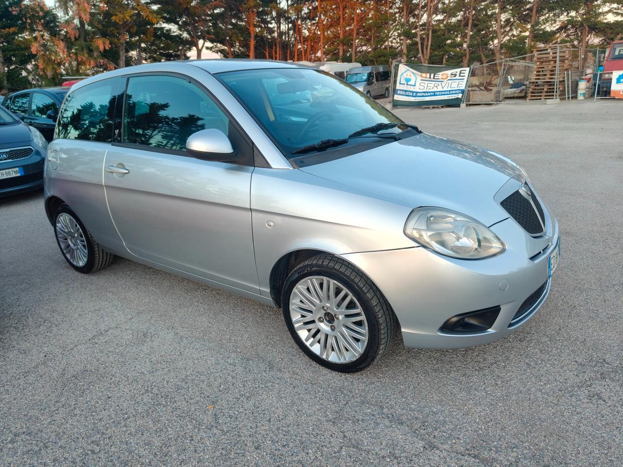 Lancia Ypsilon 1.2 New Oro GPL