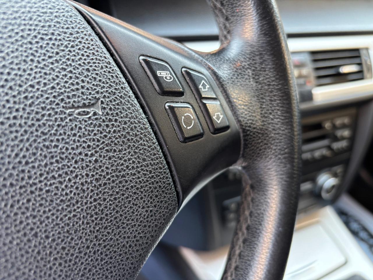 Bmw 318 MANUALE - NEOPATENTATI
