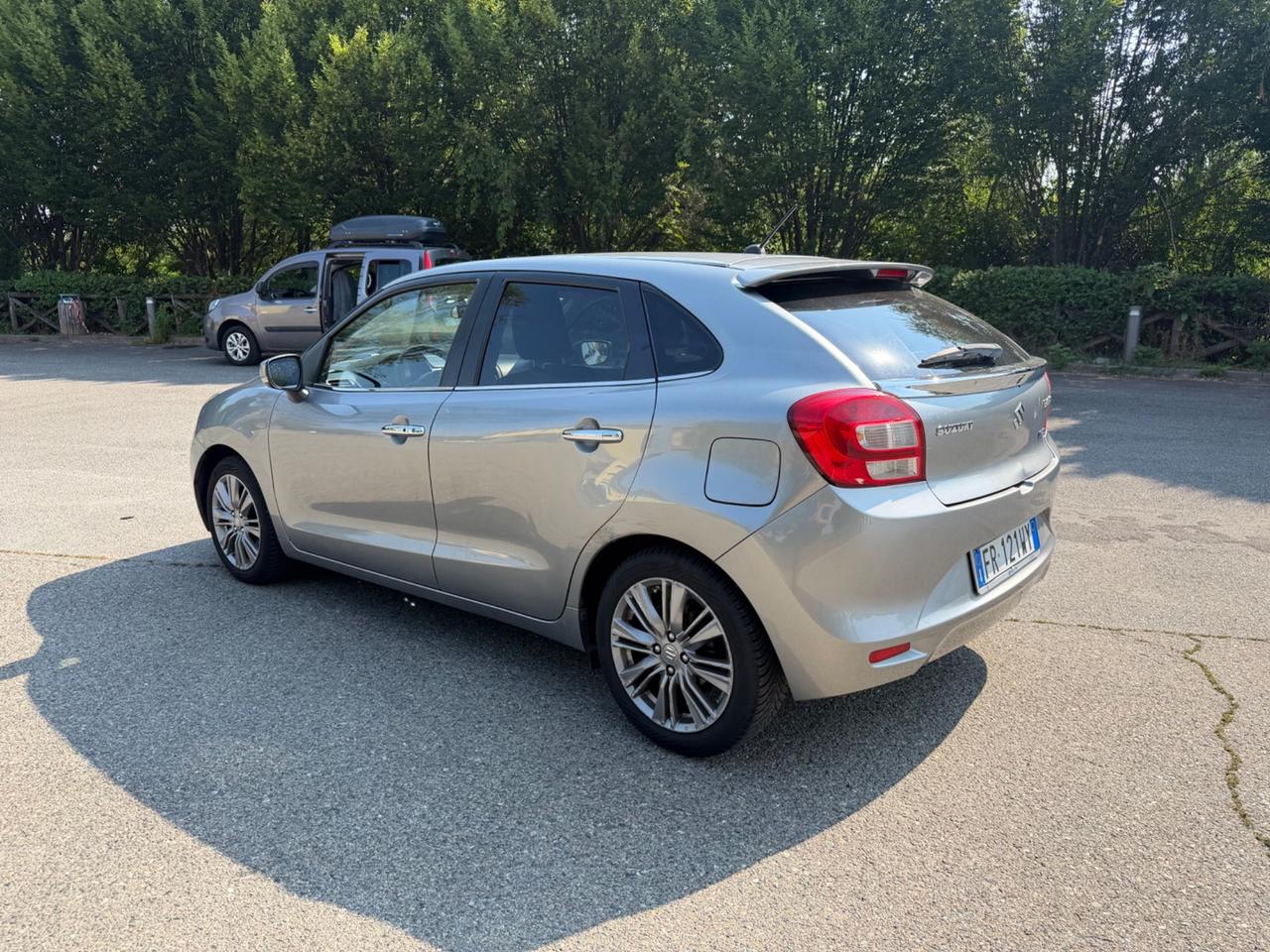 Suzuki Baleno 1.2 Hybrid B-Top