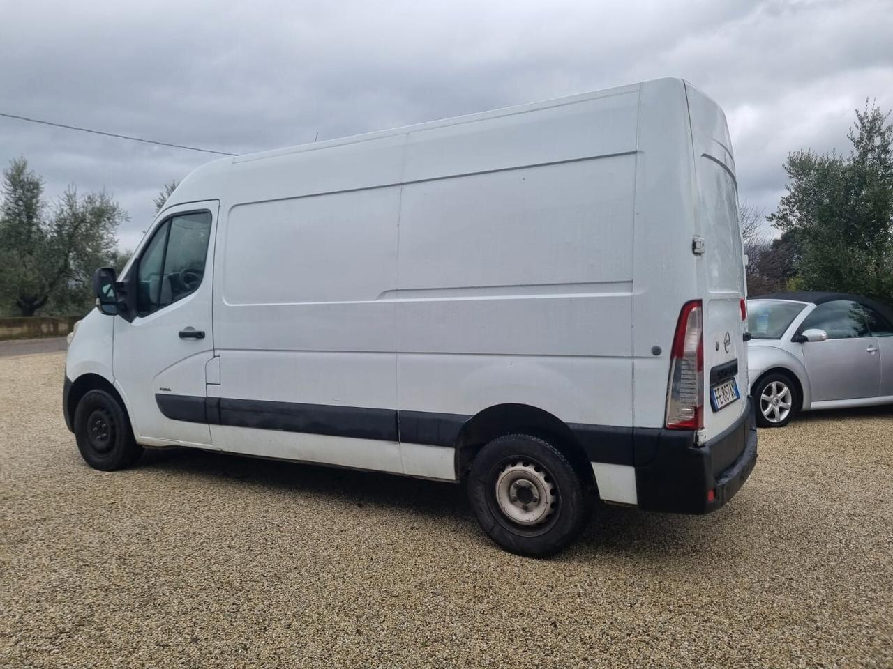 Opel Movano