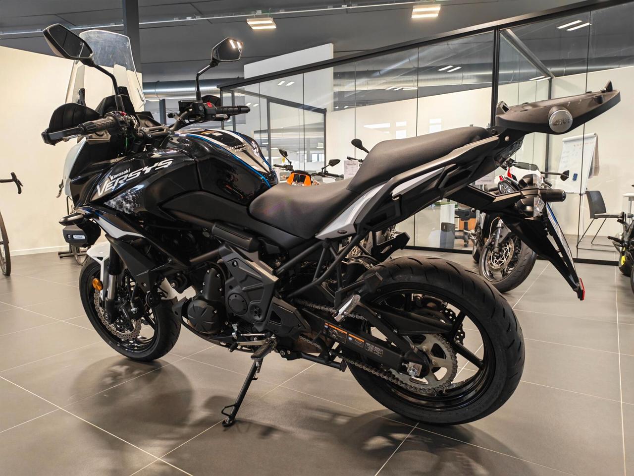 Kawasaki Versys 650 Bianco 2021