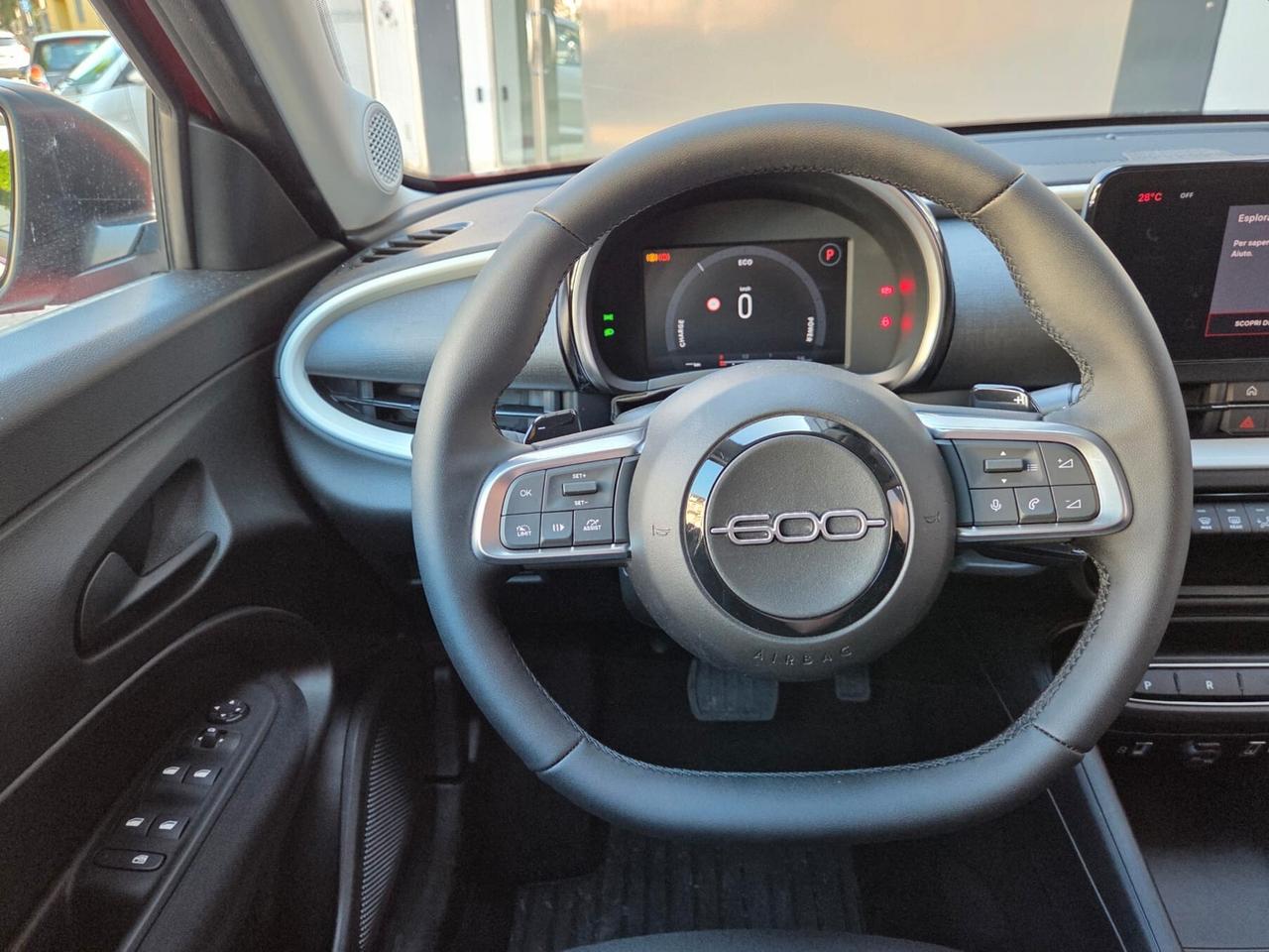 Fiat 600 Hybrid 110 CV DCT MHEV KM0