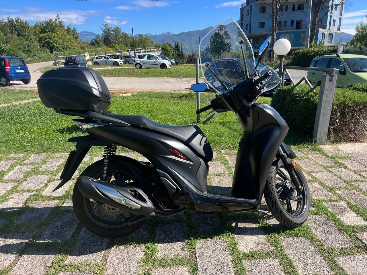 Honda SH 125i SPORT-2023"SOLO 500KM"