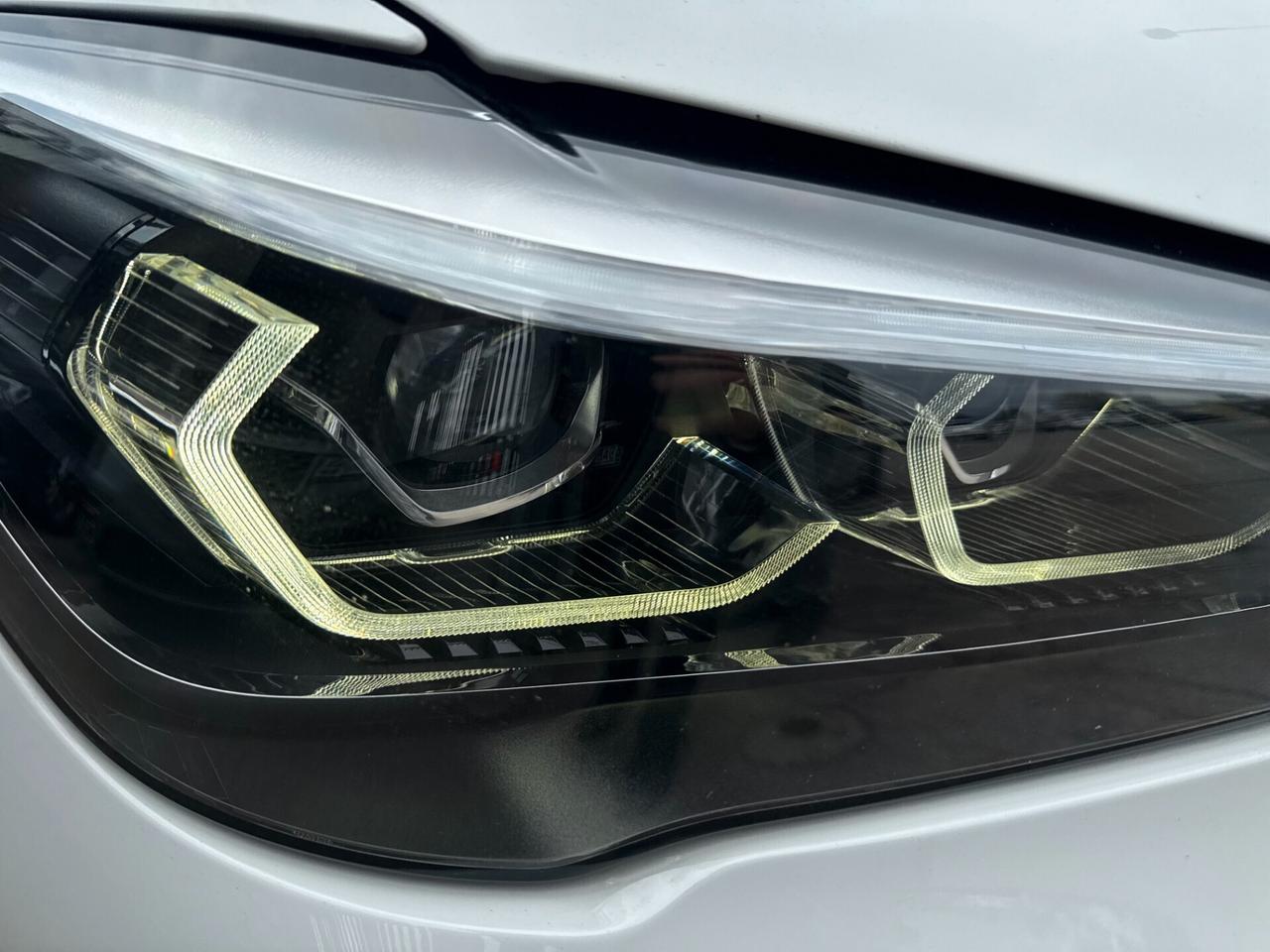 BMW X1 X1 sdrive16d xLine (SERVICE IN BMW)