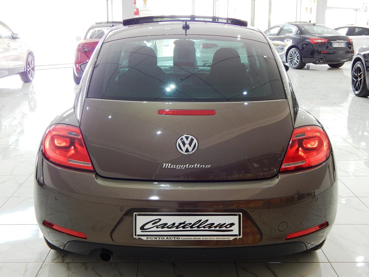 Volkswagen Maggiolino 1.6 TDI Design 105cv TETTO APRIBILE-XENON-LED