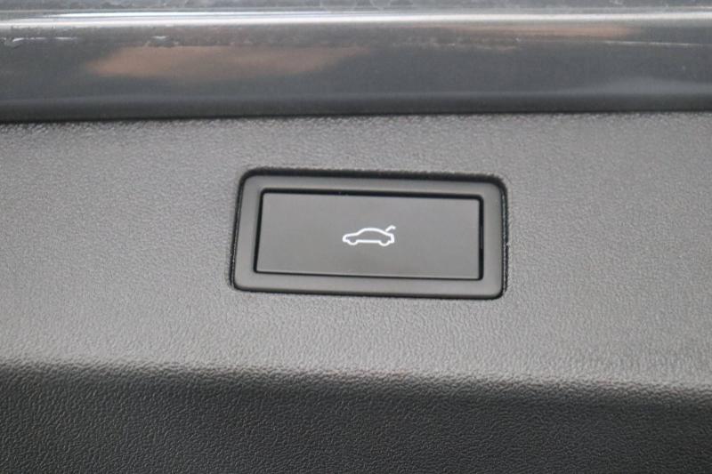 VOLKSWAGEN Tiguan 1.5 eTSI 150 CV ACT DSG Elegance N1 Autocarro