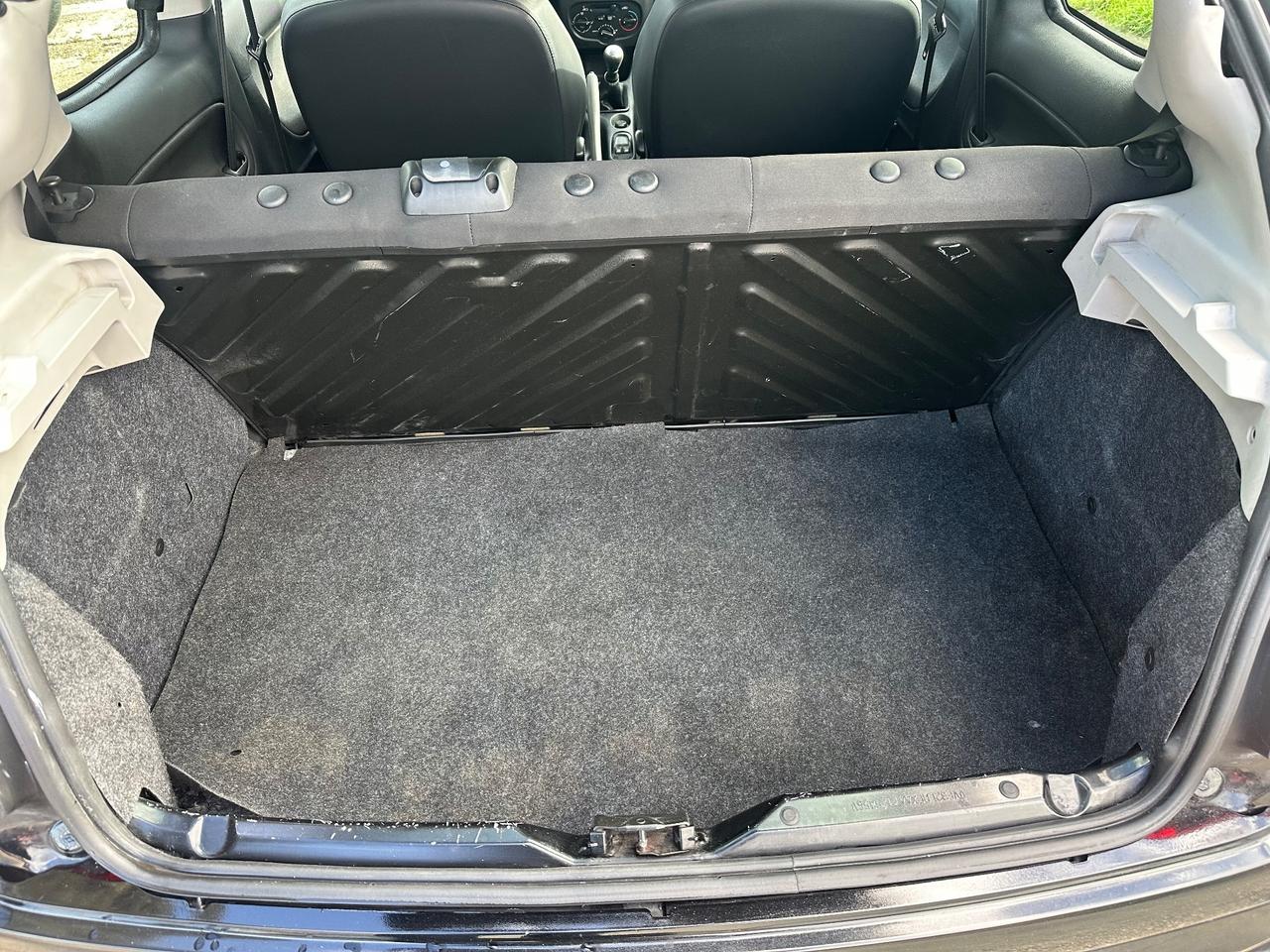 Peugeot 206 Plus 1.1 60CV 3p. Urban