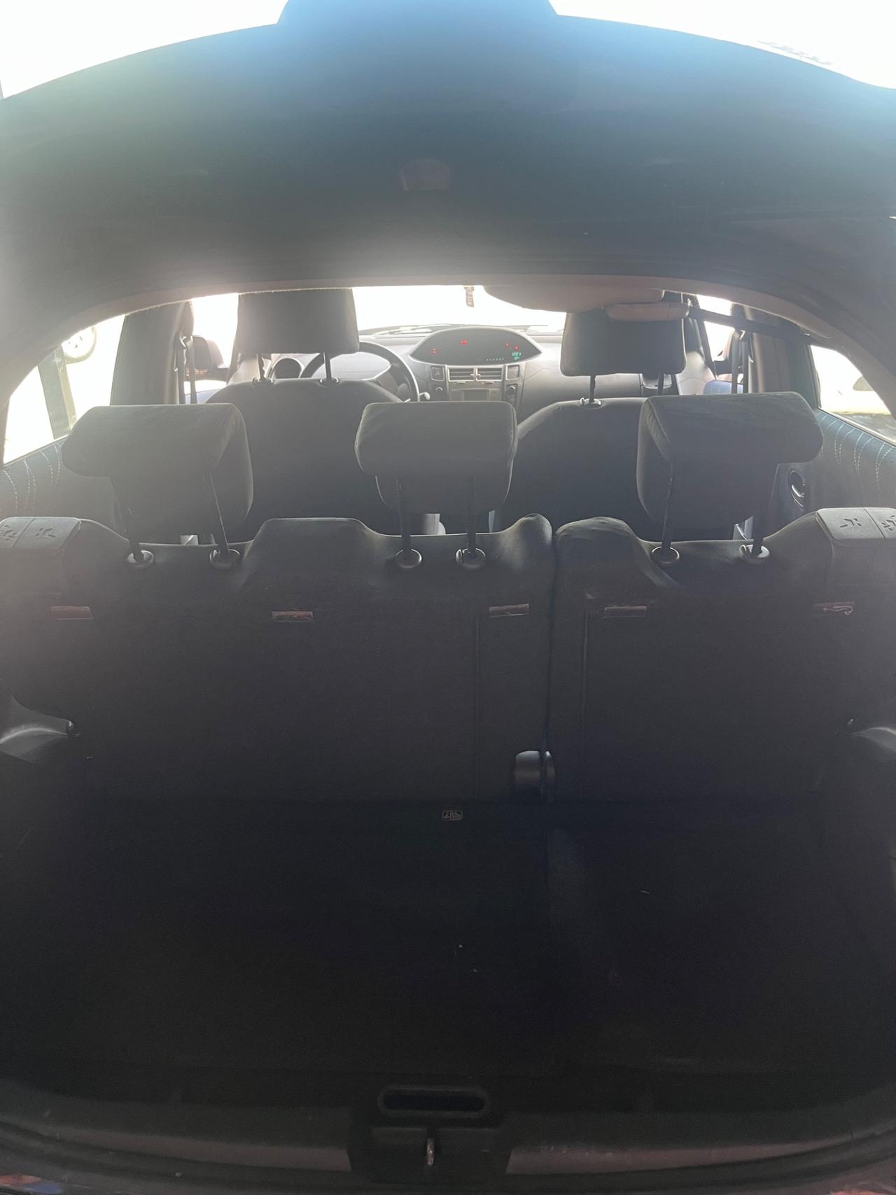 Toyota Yaris 1.3 5 porte M-MT Navi