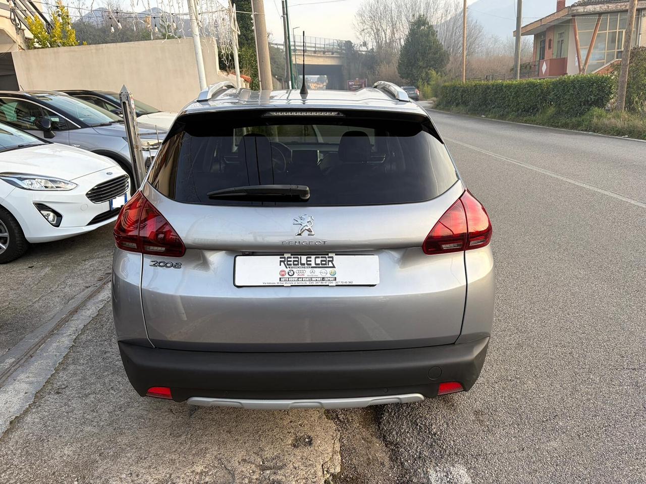 Peugeot 2008 1.6 BlueHDi 100CV Allure