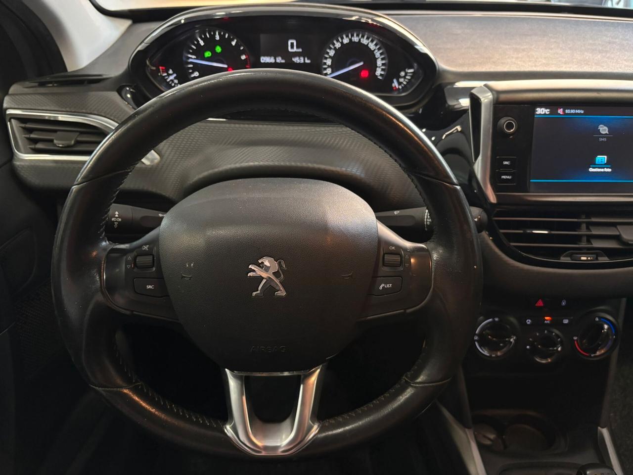 Peugeot 2008 1.5 BlueHDi 100 Allure