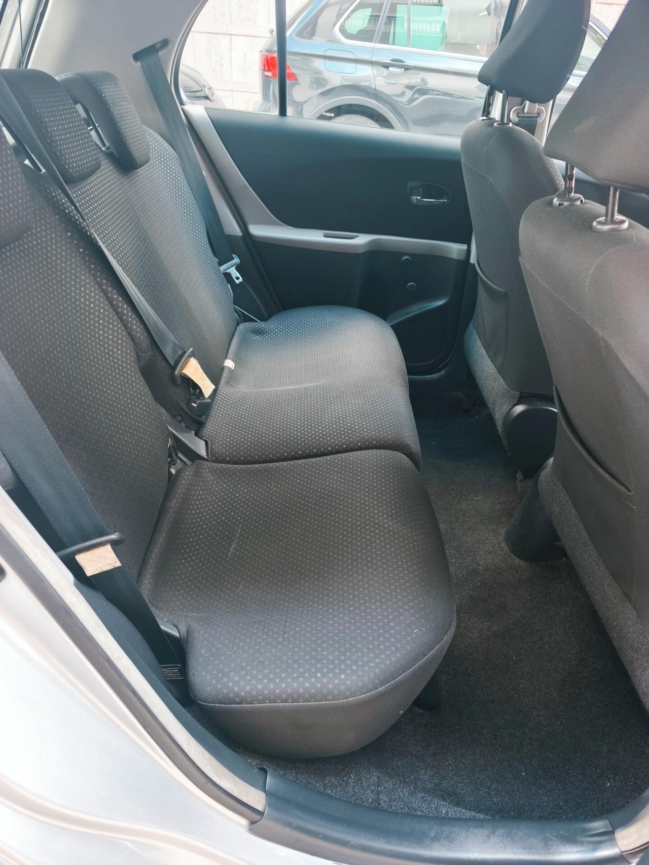 Toyota Yaris 1.0 Benzina 5-porte Sol 2011