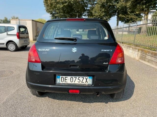 Suzuki Swift 1.3 4x4 5p. GL