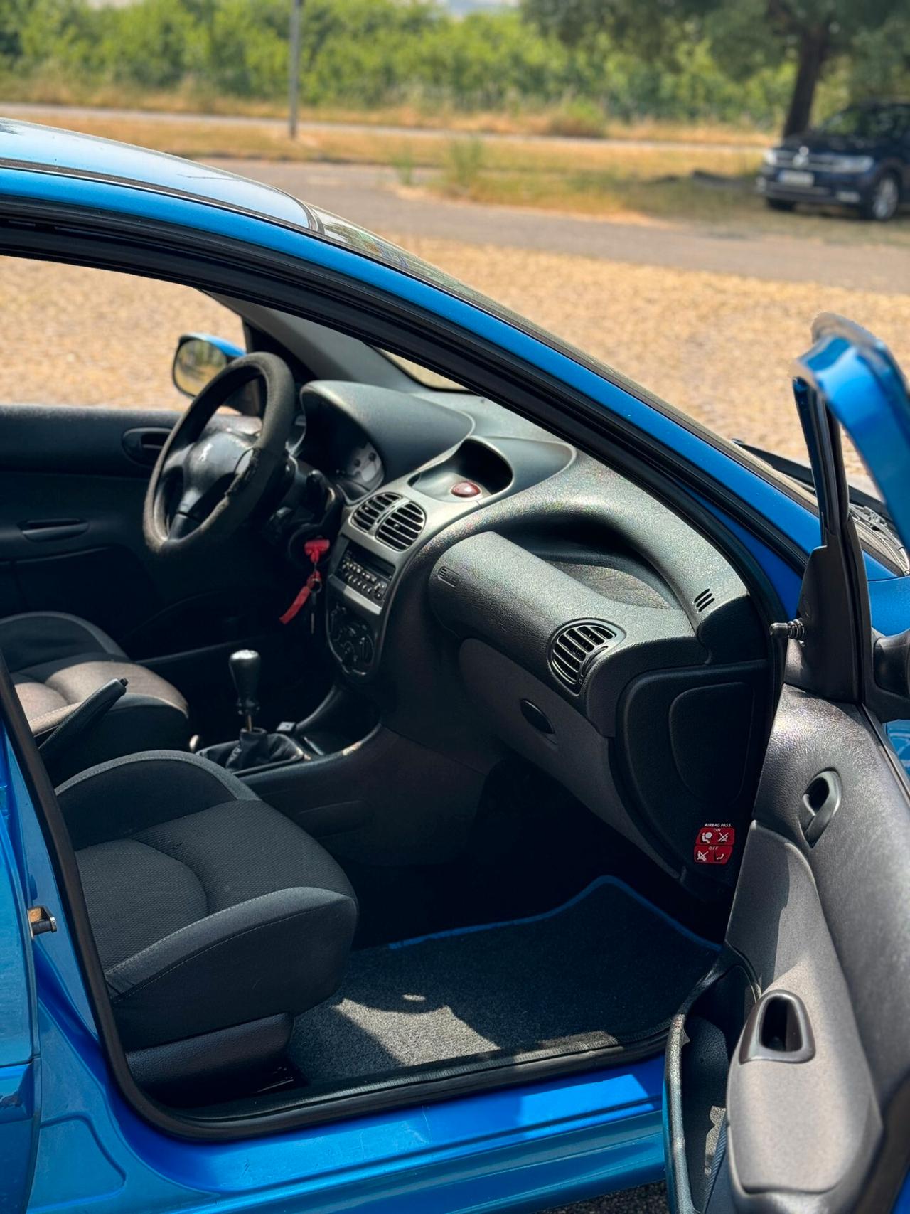 Peugeot 206 1.1 5p. Sweet Years