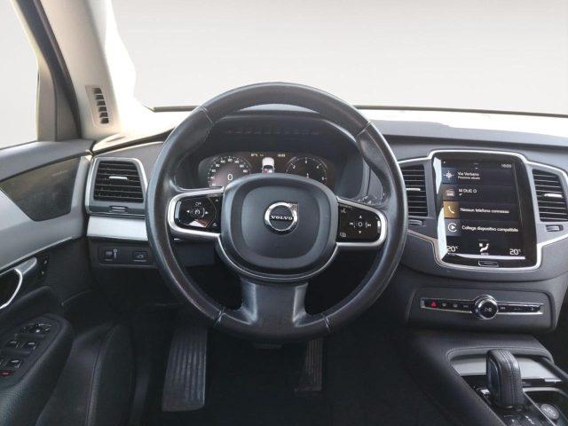 VOLVO XC90 B5 (d) AWD Geartronic 7 posti Momentum