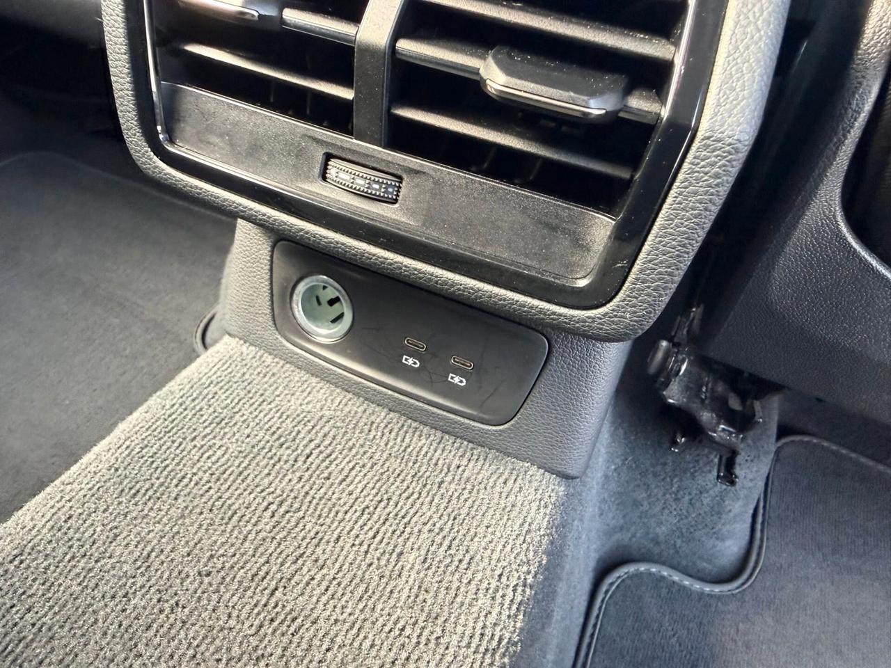 Audi Q3 2.0 Tdi 150CV -S TRONIC- LED-CARPLAY