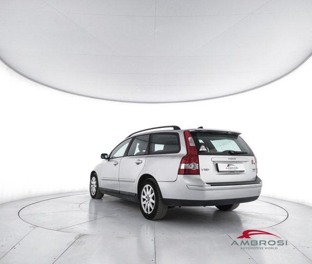 VOLVO V50 2.0 D cat Momentum - PER OPERATORI DEL SETTORE