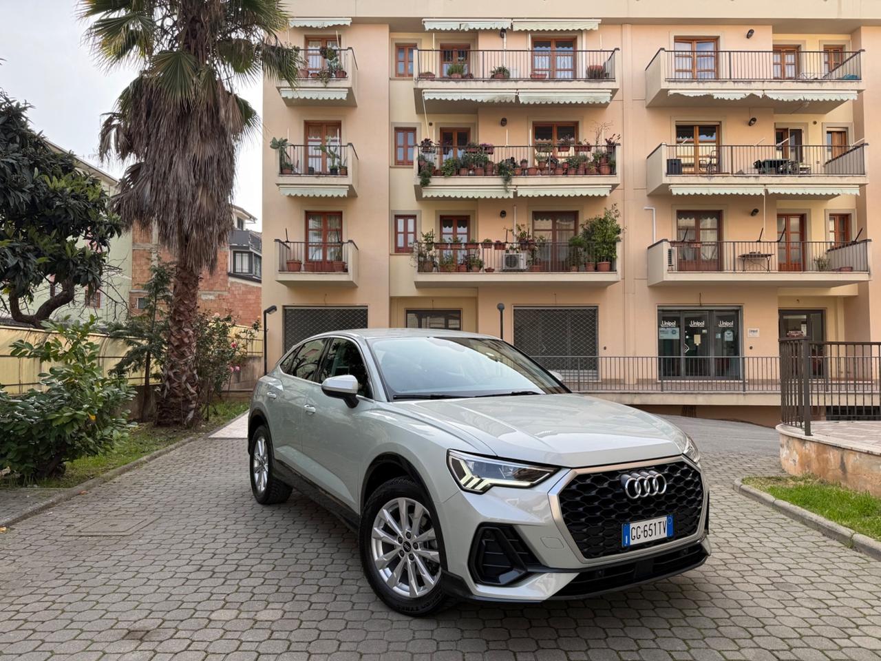 Audi Q3 SPB 35 TDI S tronic Business Plus