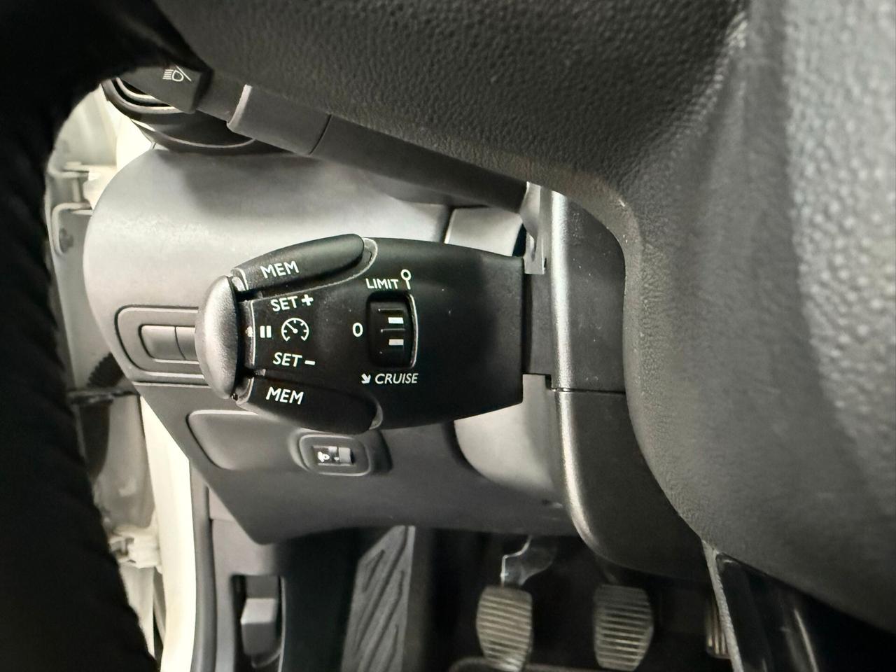 Citroen C3 Aircross 1.2 Benz. 110cv